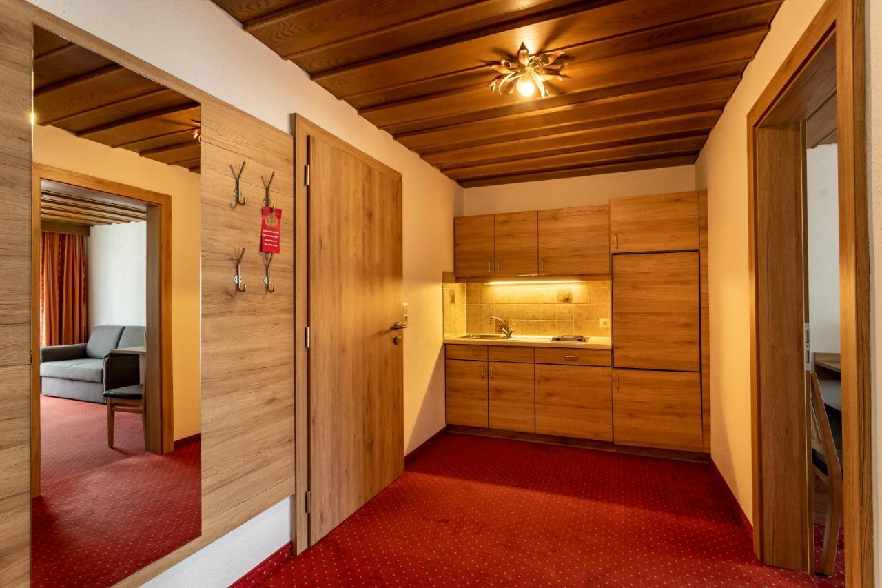 Kinderhotel Laerchenhof Obsteig Exteriör bild